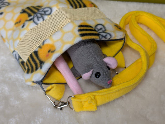 Travel Bonding Bags for Exotic Pets – Breathable, Secure, and Cozy