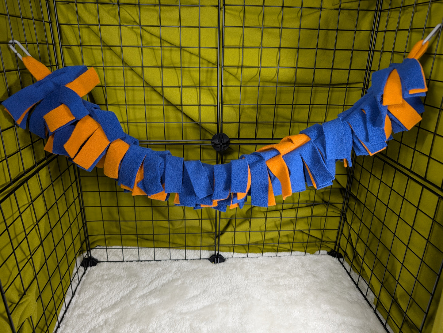 Fleece Hanging Vines