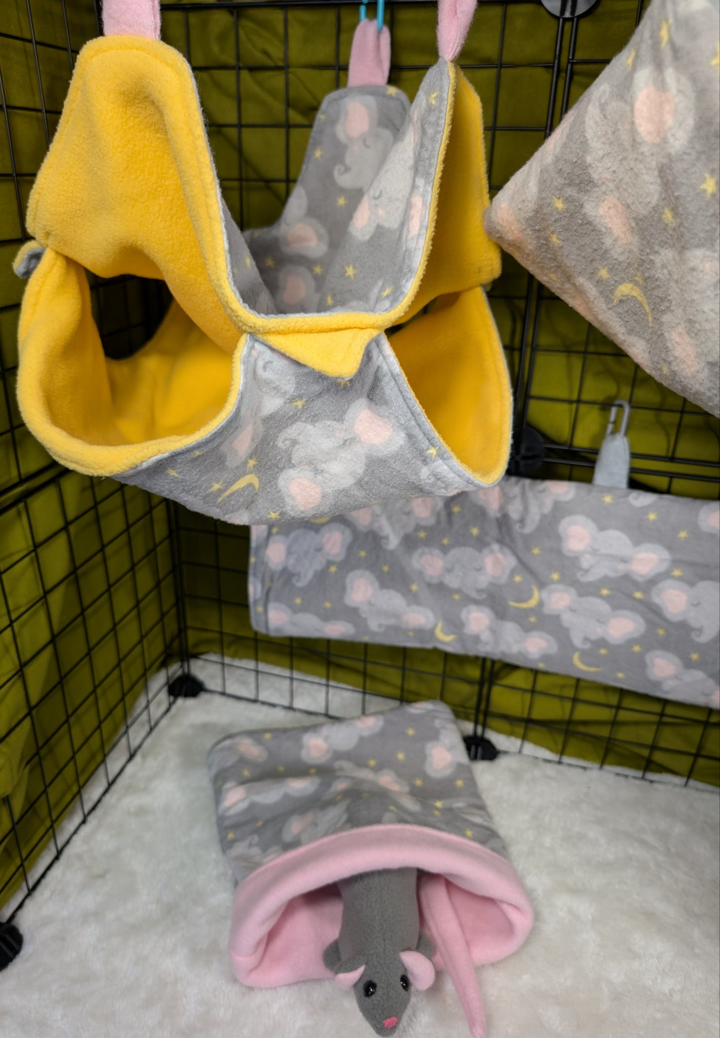 Elephant Dreams 4-Piece Small Mammal Cage Set