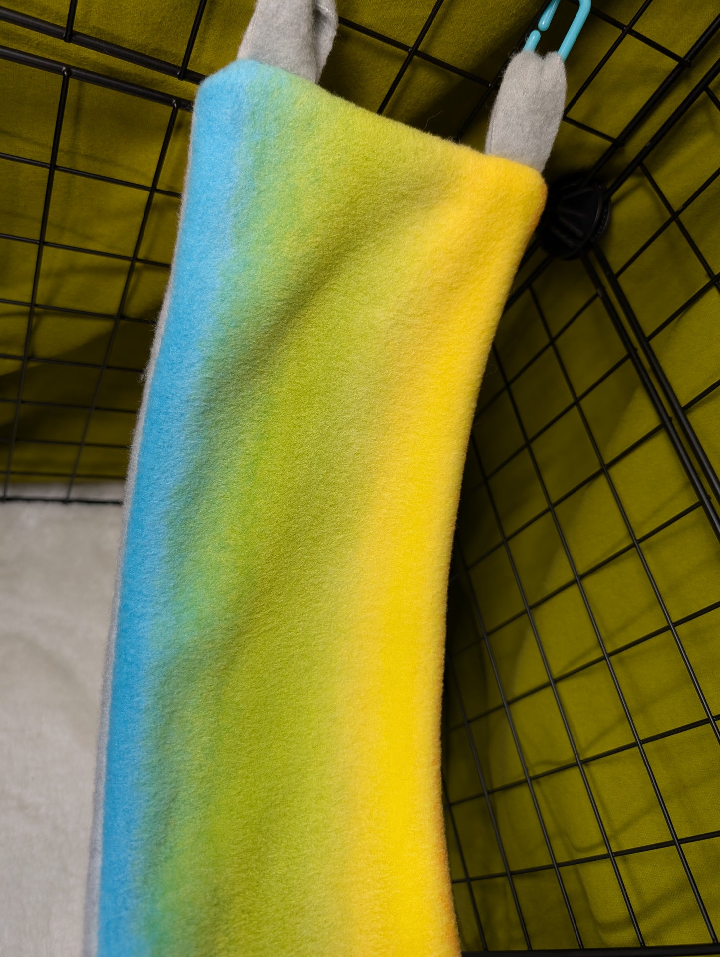 Cozy Fabric Bridges for Small Mammals