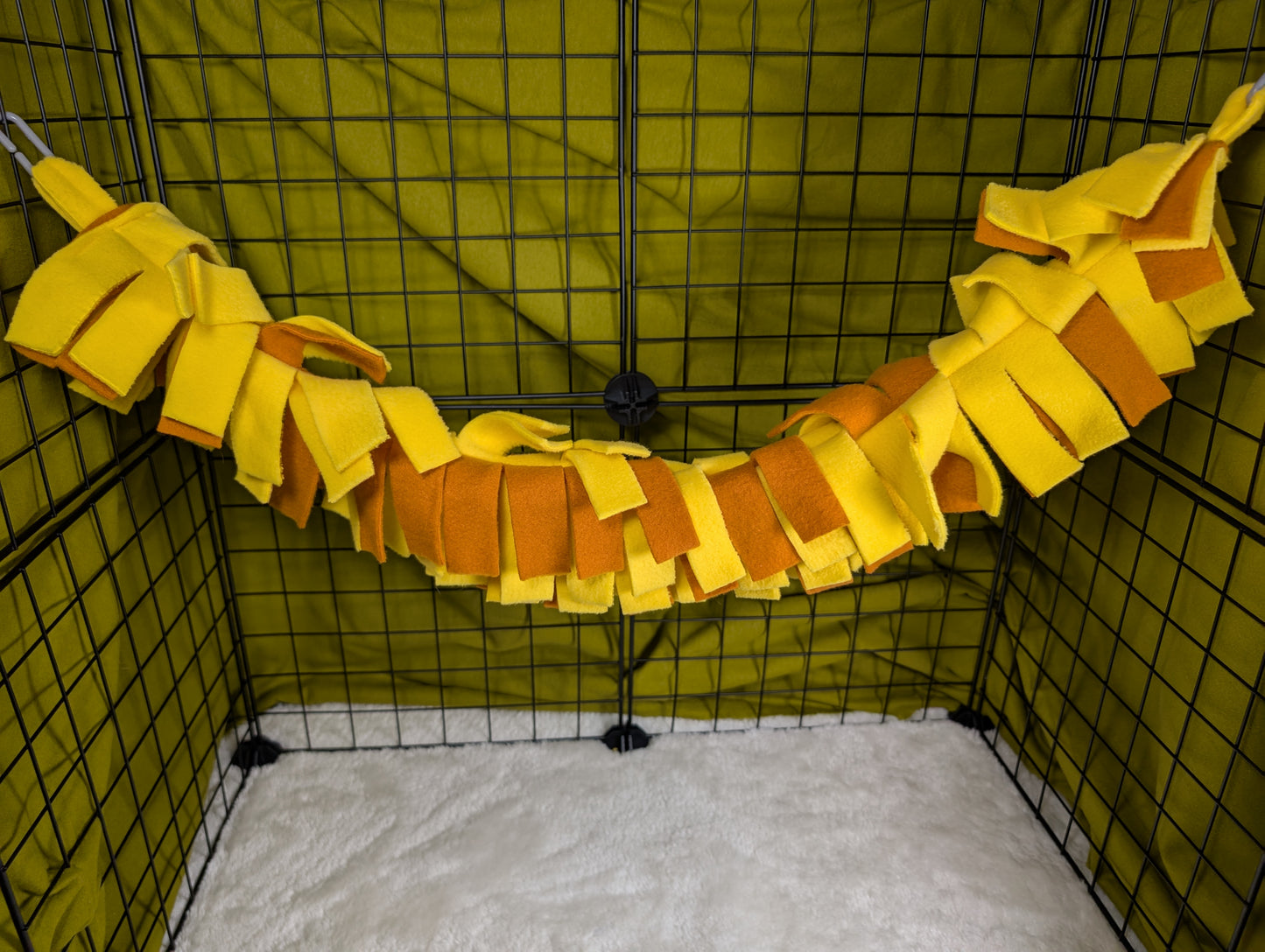 Fleece Hanging Vines