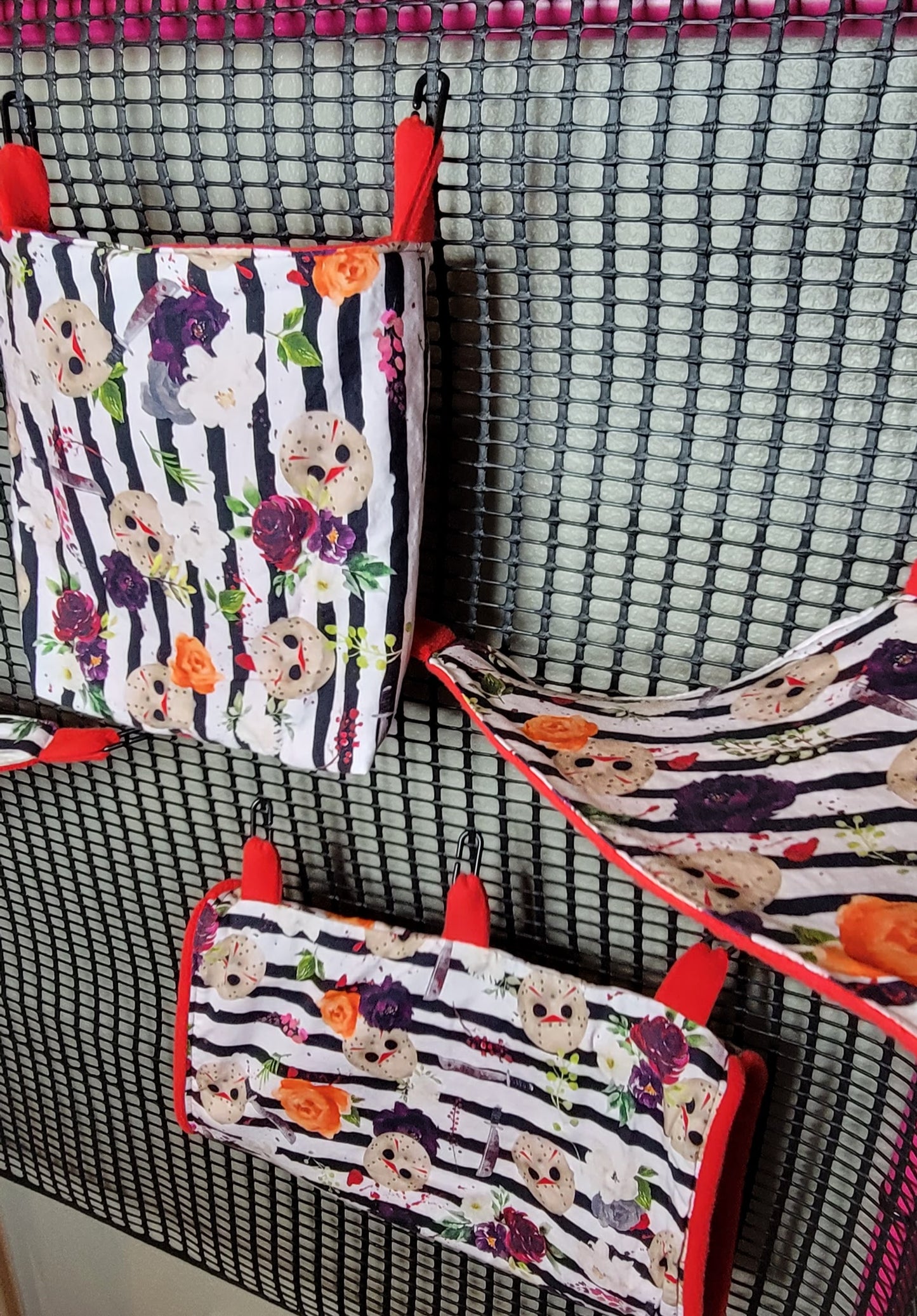 Friday the 13th 5-piece Cage Set 2