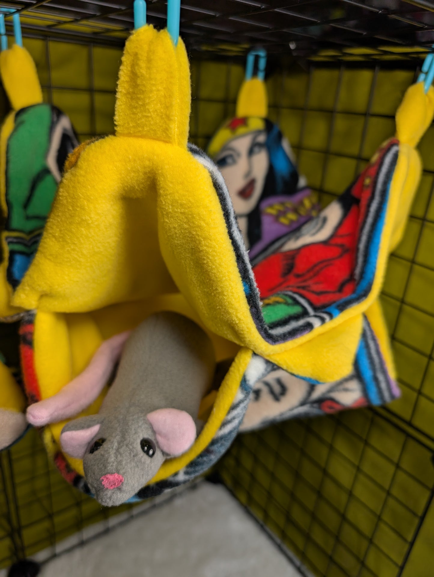 DC Comics 3-Piece Cage Set for Small Mammals