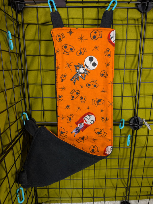 Cozy Fabric Bridges for Small Mammals