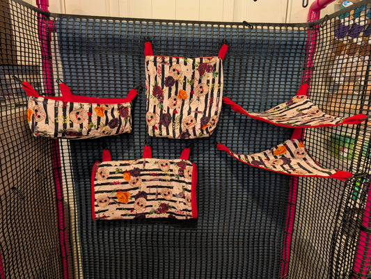 Friday the 13th Themed 5 Piece Horror Cage Set