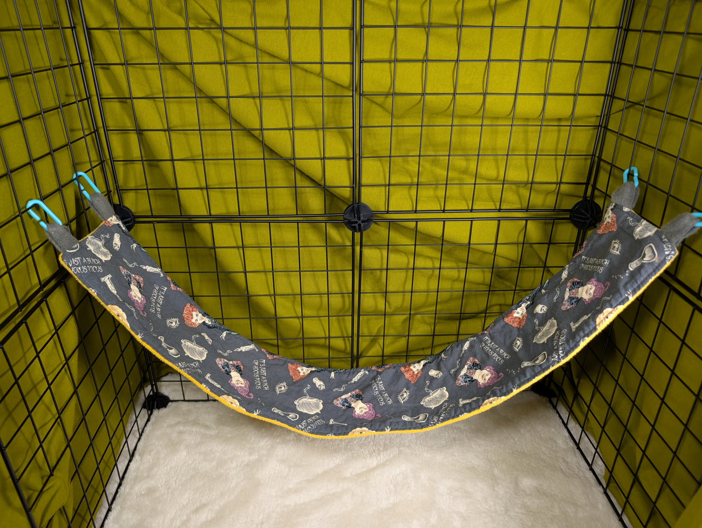 Cozy Fabric Bridges for Small Mammals
