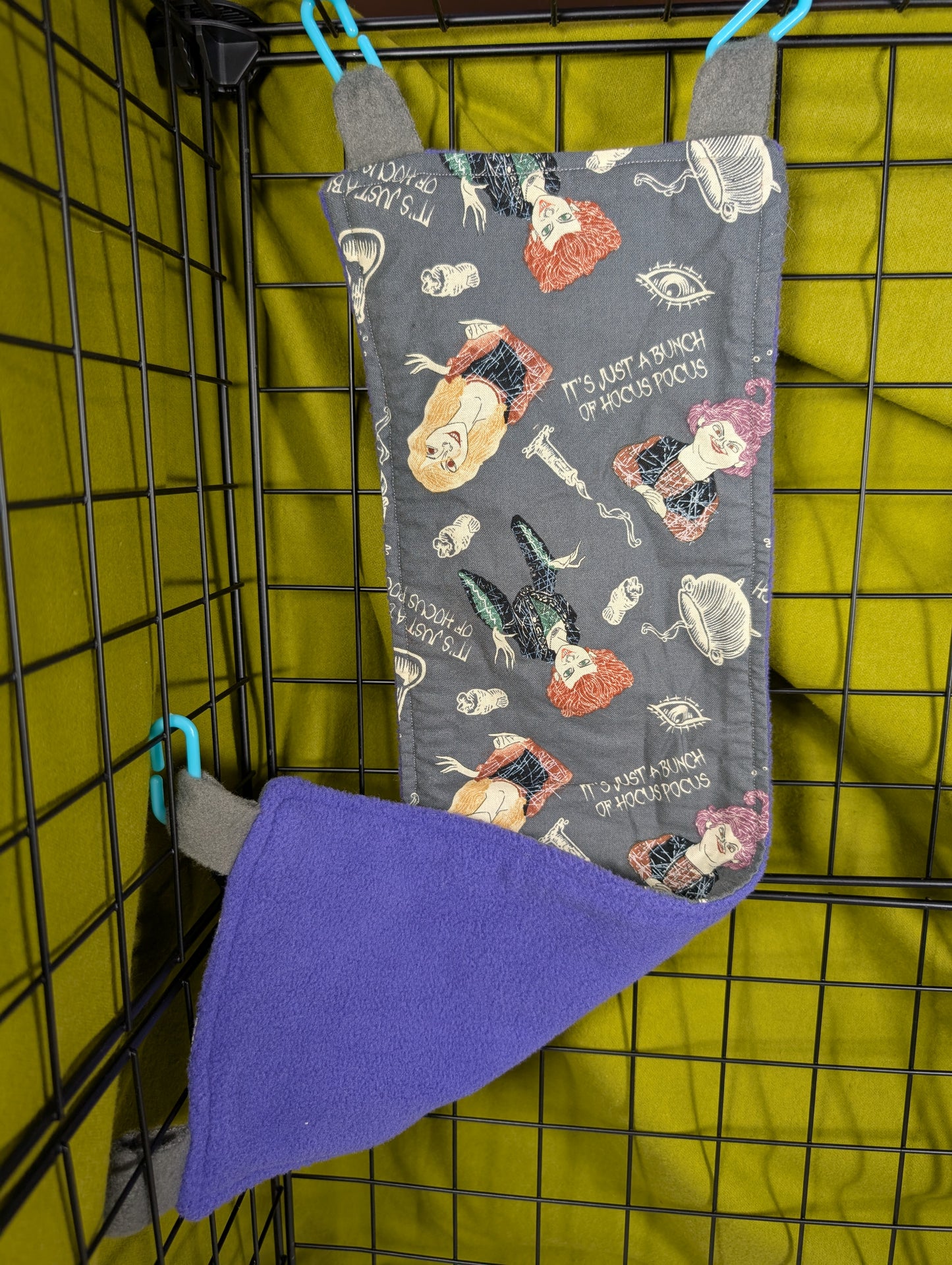 Cozy Fabric Bridges for Small Mammals