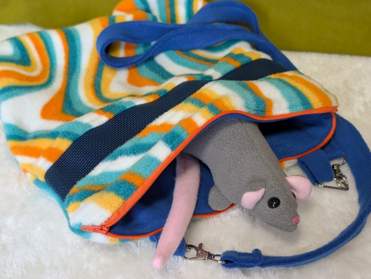 Travel Bonding Bags for Exotic Pets – Breathable, Secure, and Cozy