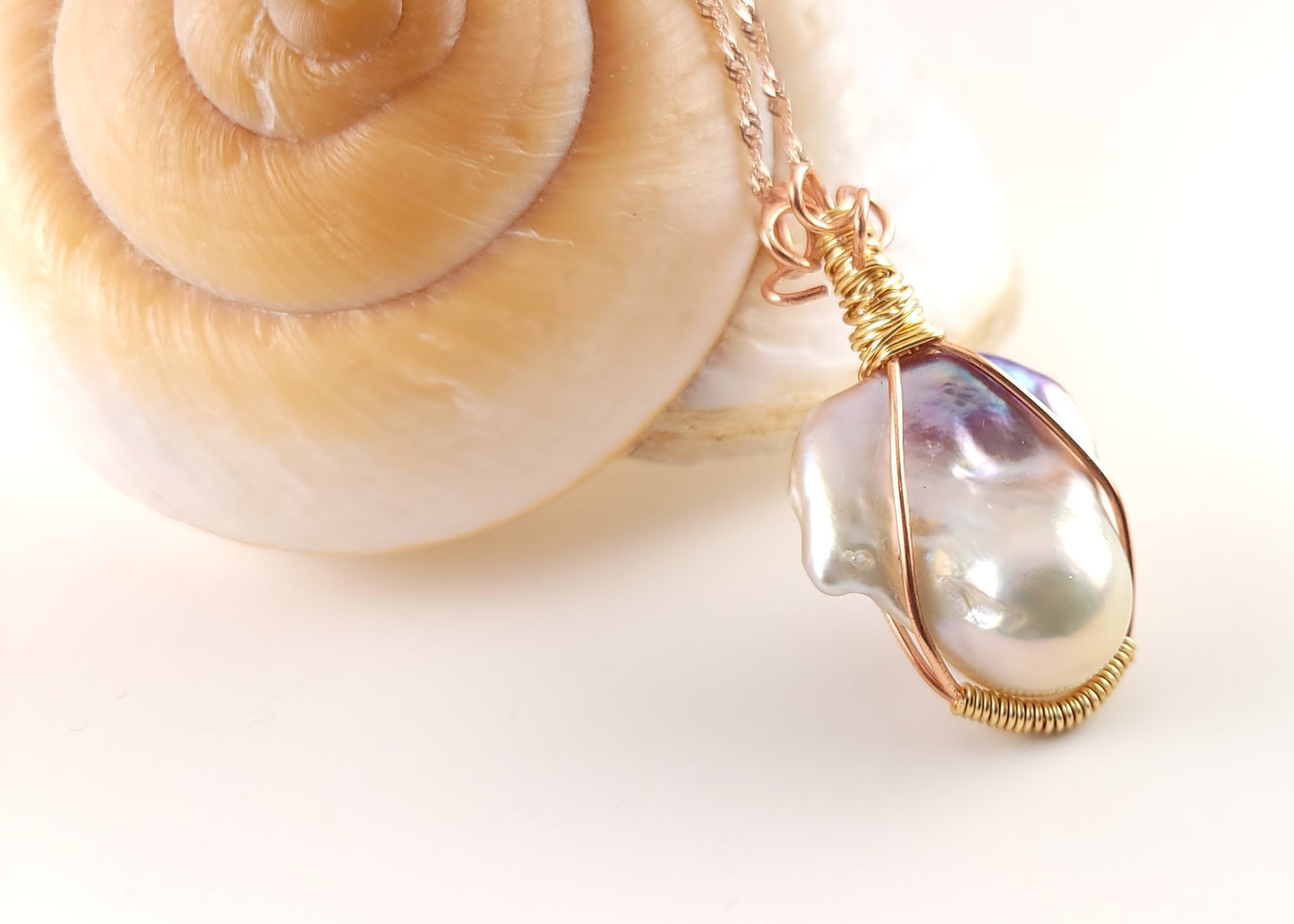 Beautiful Hand-wrapped Baroque Pendant