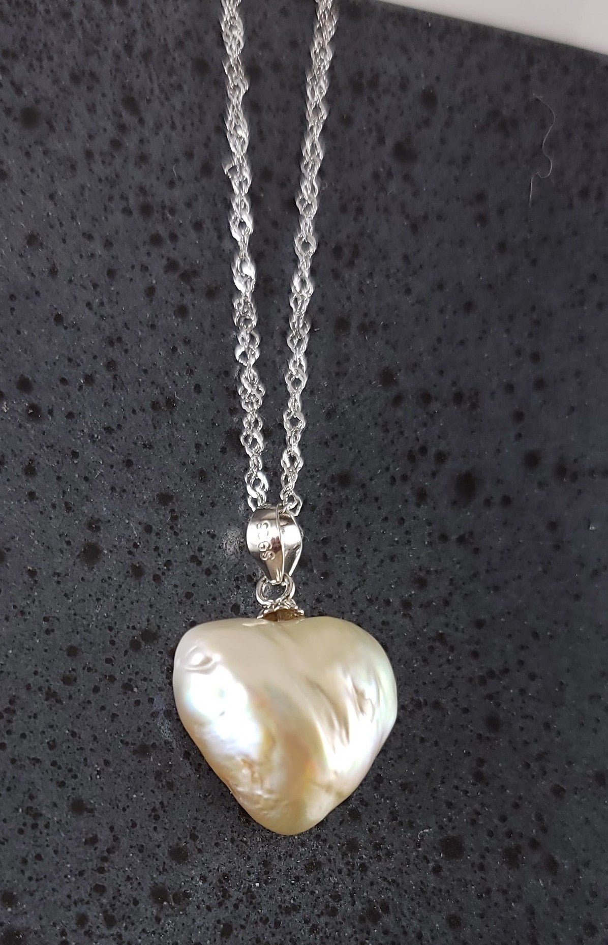 Flirty Heart Pearl Pendant