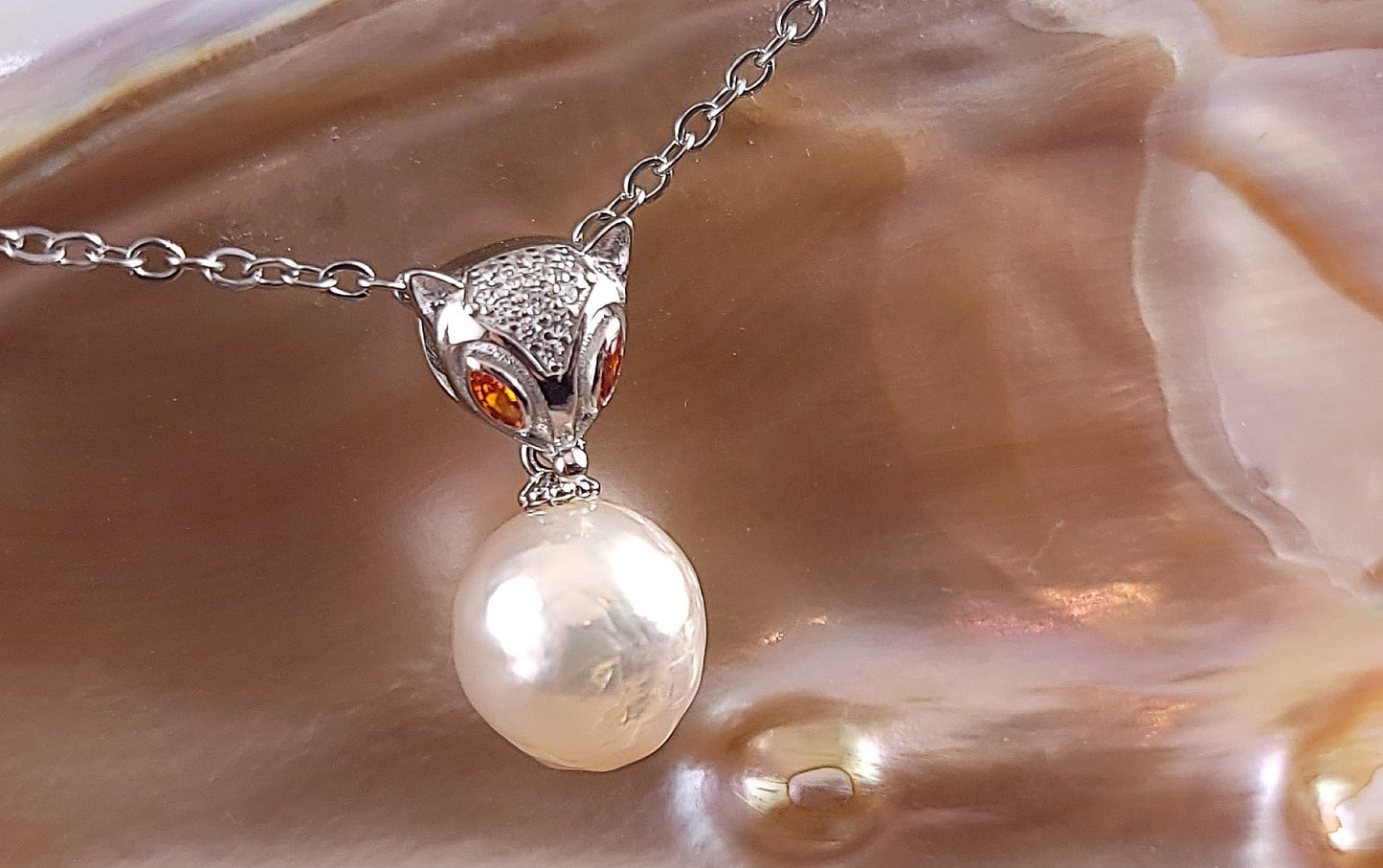 Adorable Cremino Sugar Glider Pearl Pendant