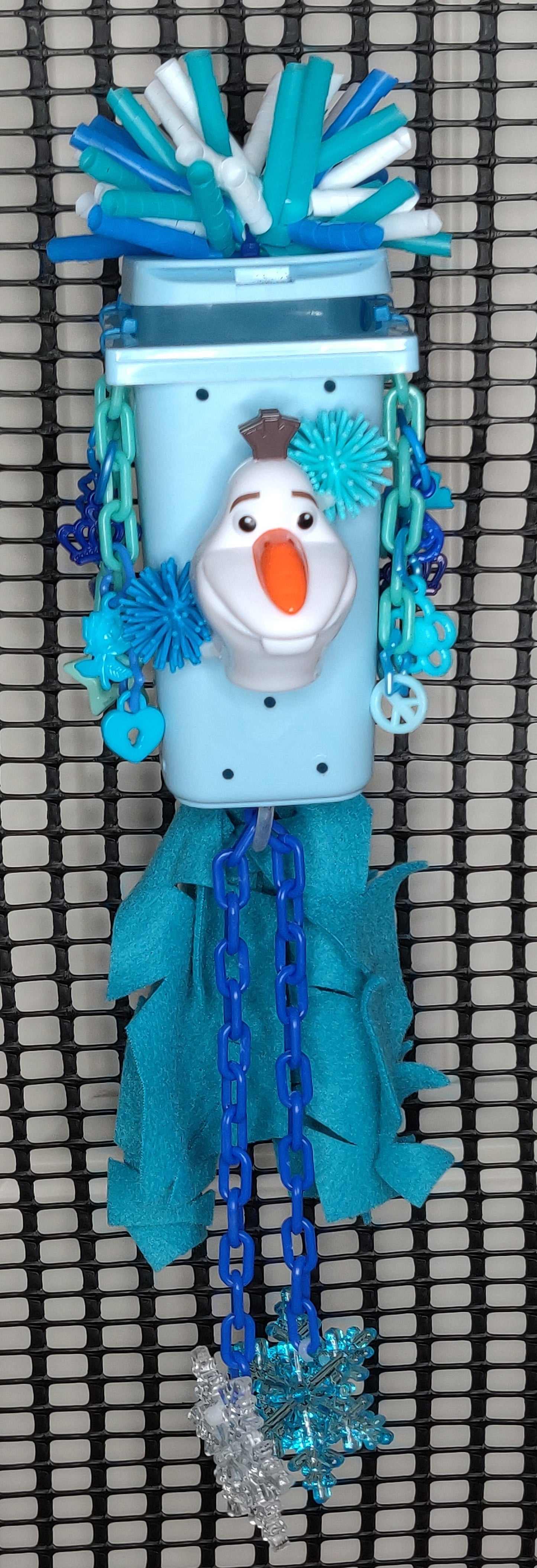 Olaf trash can toy kit